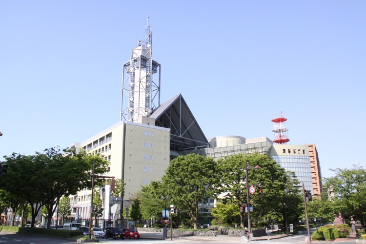 富山市役所庁舎