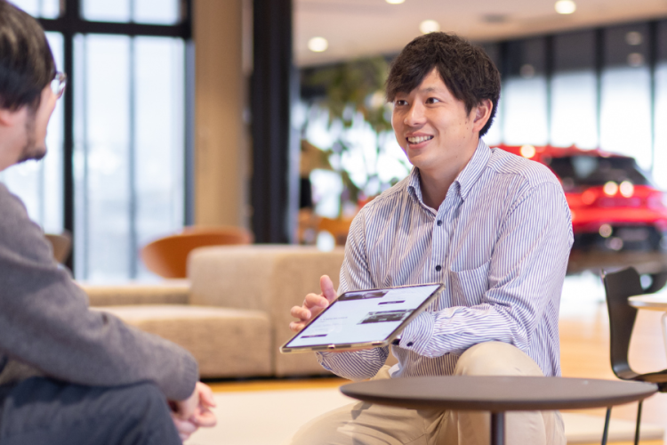 よりよいカーライフを提案するプランナーとして、お客様の寄り添い長くお付き合いするお仕事です。