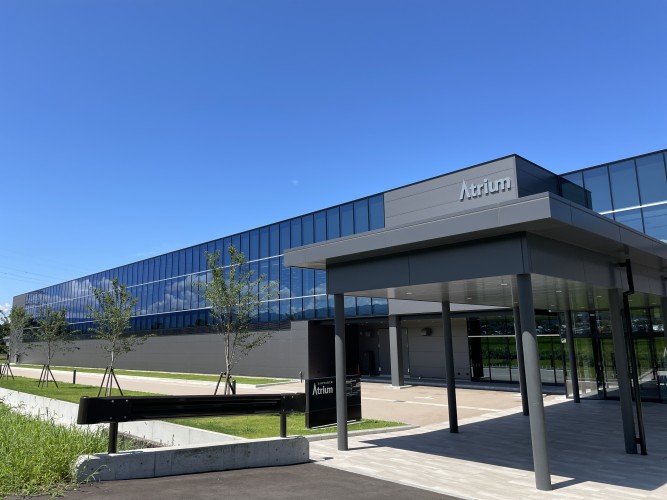 立山科学本部工場Atrium