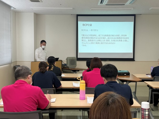 多彩な研修カリキュラムは職員に好評です