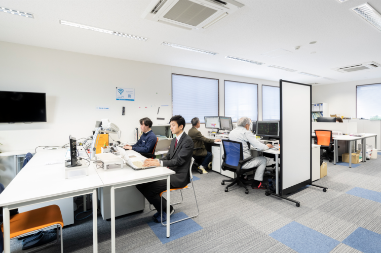 本社オフィスフロア
