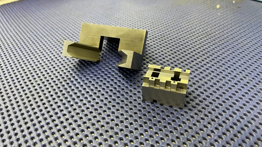 こんなものを作っています