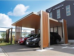 サイン・エクステリア製品を通じ、利便性の高い街づくりに貢献しています。