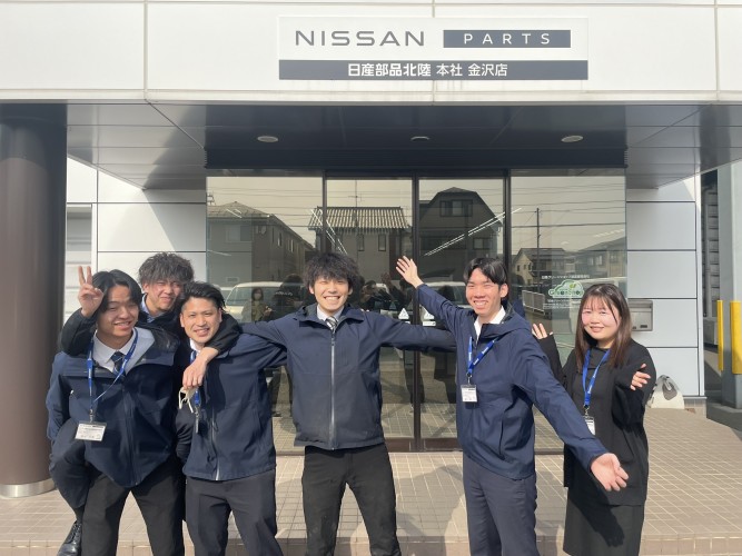 気さくに声をかけ合う、オープンな人間関係