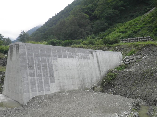 立山砂防　桑谷工区