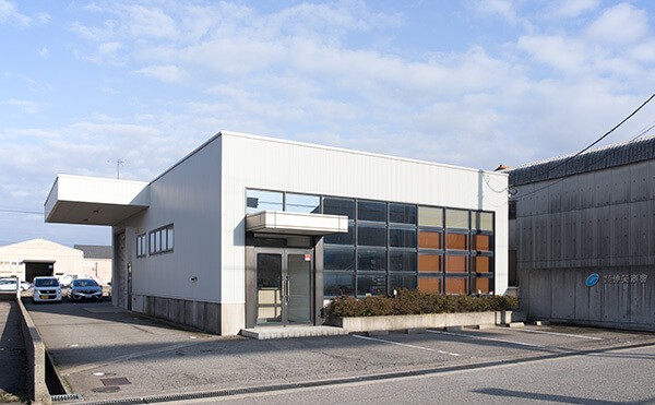 金沢支店　社屋　外観