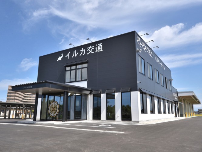 本社営業所外観
